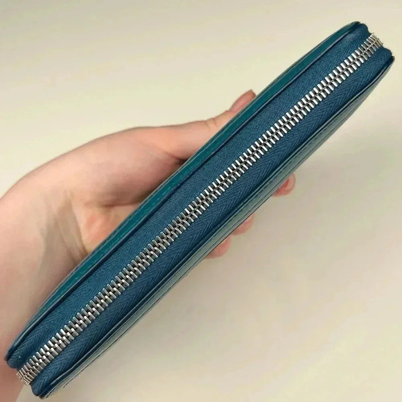 Prada Blue Glace and City Calf Leather Etiquette Continental Wallet - Picture 7 of 12